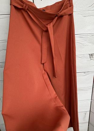 Брючки клёш с пояском р. 38,46(+6)