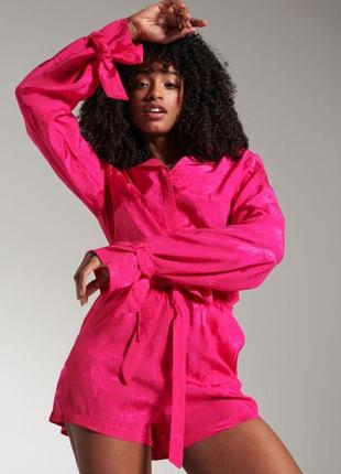 Костюм темно-рожевий яскравий модний сорочка і шорти тренд новинка стильний річний рожевий