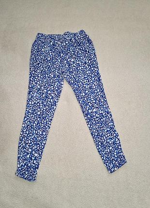 Лосини alive на дівчинку