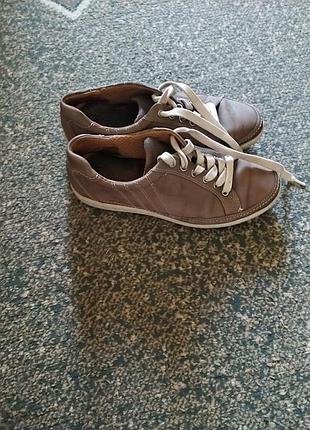 Шкіряні кеди