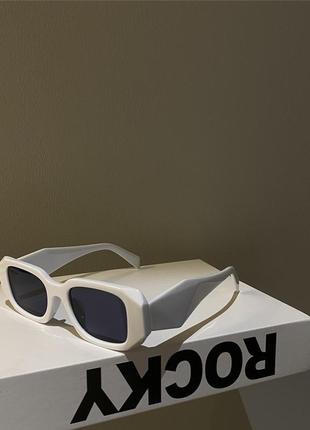 Трендові окуляри очки жіночі чорні білі леопардові 2022