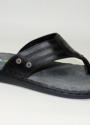 Чоловічі капці через палець чорного кольору