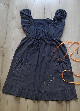 Легке плаття в смужку