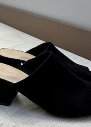 Мюлі чорні, босоніжки, шльопанці