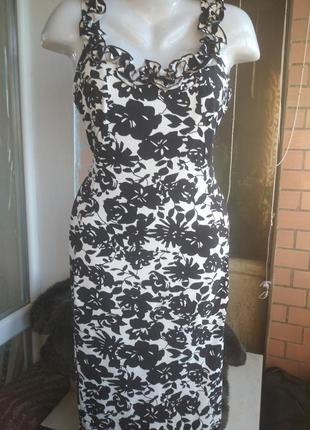 Красивое платье сарафан 44/46 евро на 52-54-56 укр