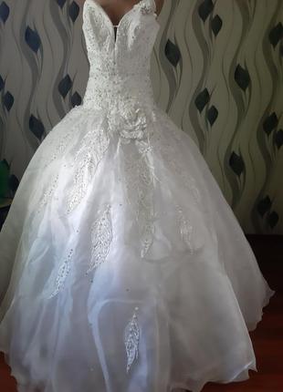 Свадебное платья2 фото