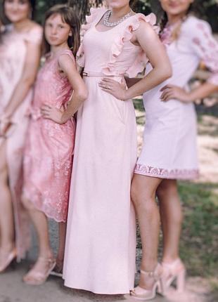 Вечірня сукня