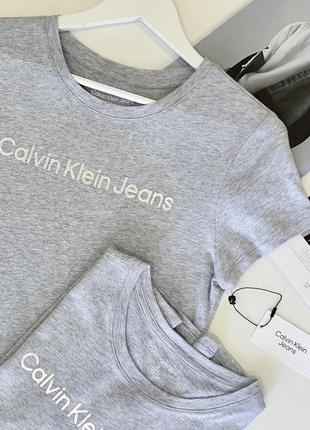 Футболка calvin klein1 фото