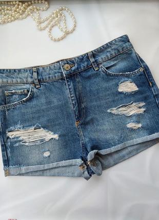 Короткие джинсовые шорты с разрывами, потертостями river island р.144 фото