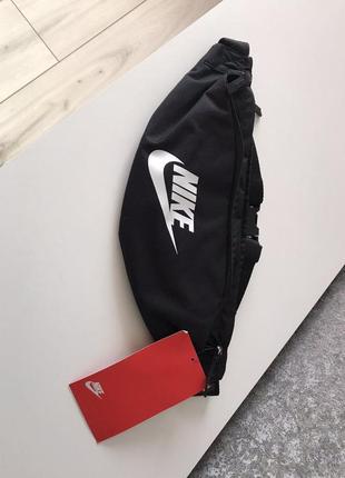 Поясна сумка бананка nike оригінал5 фото