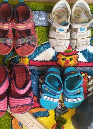 Босоножк санлалии adidas, pablosky, clarks 20, 21, 22,