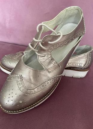 Туфлі,босоніжки натуральна шкіра