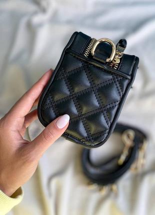 Marc jacobs black
leather жіноча трендова міні сумочка марк джейкобс чорна з червоною підкладкою черная брендовая сумка с красной подкладкой внутри4 фото