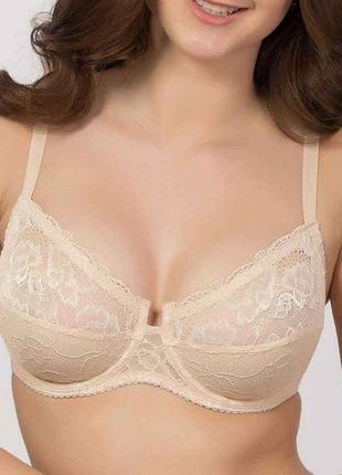 Бюстгальтер з м'якими чашками з кісточками