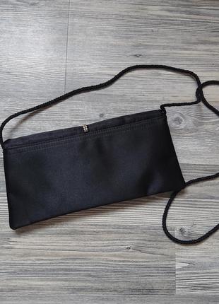 Красивый черный атласный клатч с красной подкладкой сумка сумочка3 фото