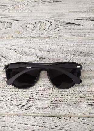 Солнцезащитные очки чёрные матовые6 фото