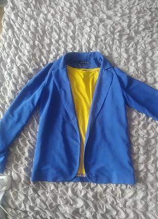 Пиджак легкий, размер 42-441 фото