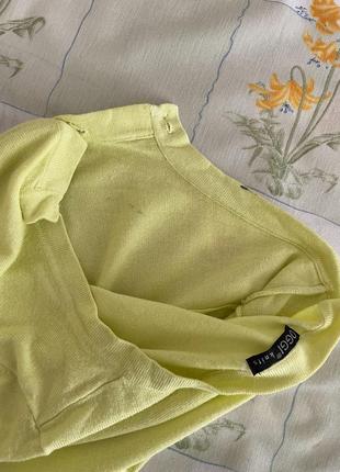 Жёлтая хлопковая кофта на пуговицах желтая кофточка с цветочками на пуговицах oggi xs s5 фото
