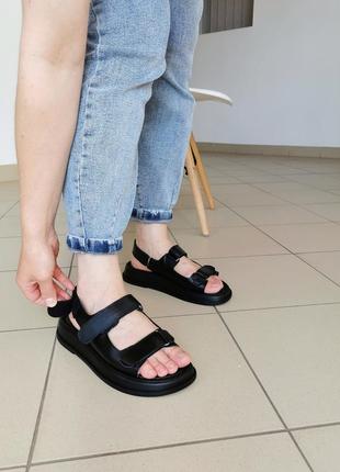 Сандалі шкіряні чорні босоніжки жіночі босоножки женские кожаные черные сандали2 фото