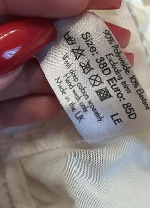 Белый корсет