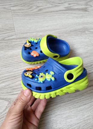 Crocs крокси, тапочки, сандалі, сабо синьо - салатові8 фото