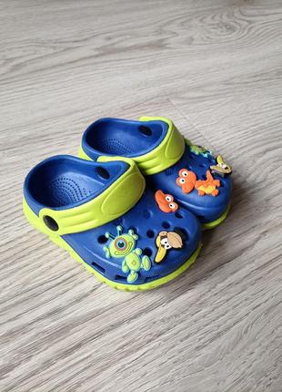Crocs крокси, тапочки, сандалі, сабо синьо - салатові7 фото