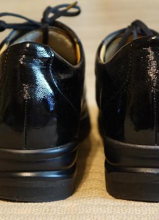 Черные лакированные ортопедические фирменные кожаные туфли finn comfort германия 8.9 фото