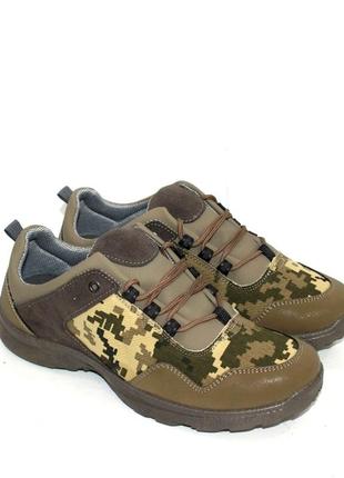 Чоловічі військові кросівки мититари "піксель" 110818