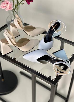 Босоніжки жіночі новинка 2022