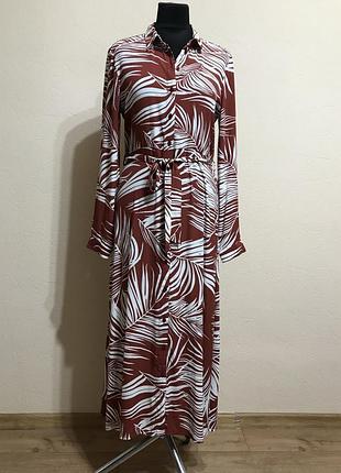 Летнее платье с длинным рукавом