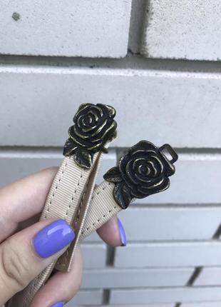 Красивый,нюдовый пояс с золотистой пряжкой ввиде розочек,кож.зам, topshop 2