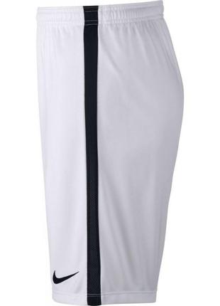 Nike men's dry academy large shorts white3 фото