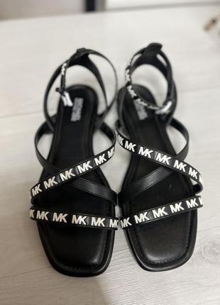 Босоножки michael kors