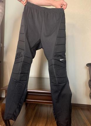 Брючки спортивные фирменные