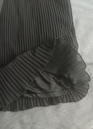 Сукня платье плиссе нарядное гипюр бежевое zara черное с открытой boohoo спиной asos5 фото