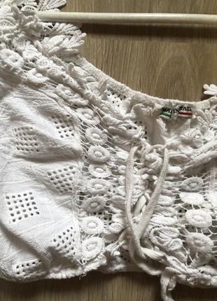 Ніжний топ з мережива4 фото