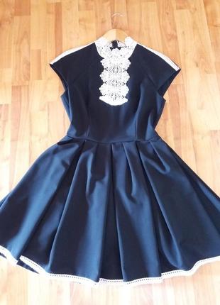 Вінтажне, дизайнерську сукню 36-38 розмір