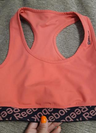 Топ спортивний reebok