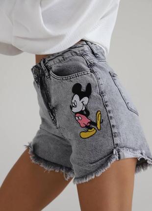 Шорты мультяшки, принт.