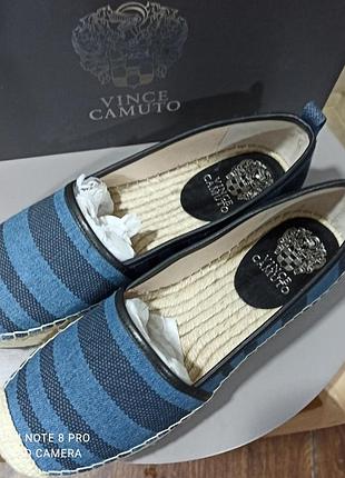 Еспадрільї vince camuto