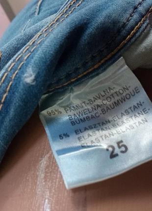 Короткі жіночі джинсові стрейчеві шорти4 фото