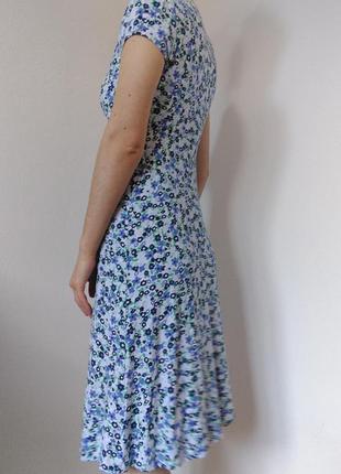 Натуральна сукня плаття в квіти crew сукня міді плаття в квіткоий принт а-силуету5 фото