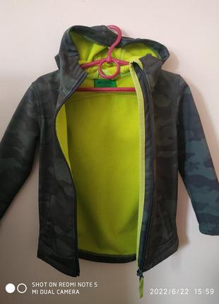Вітровка/куртка для хлопчика на флісі на 3-4 роки3 фото