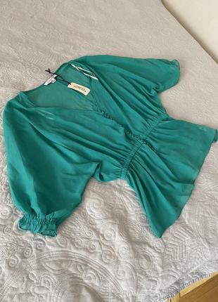 Шифоновая блузка зеленая