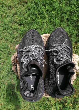 Женские кроссовки adidas yeezy 350