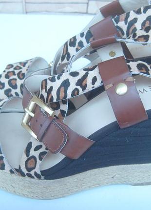 Босоніжки nine west