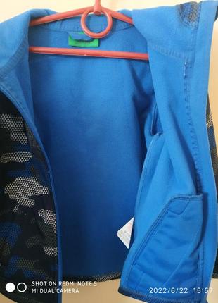 Куртка/ветровка на 5-6 лет на флисе5 фото