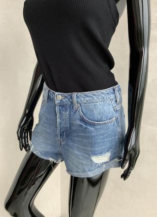 H&m круті джинсові шорти з потертостями3 фото