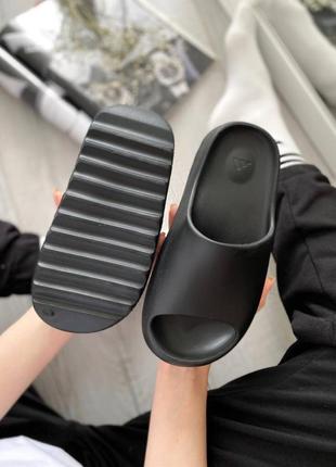 Чоловічі шльопанці adidas yeezy slide black 🖤1 фото