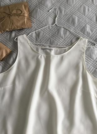 Ніжна базова блуза кольору шампань прямого крою3 фото